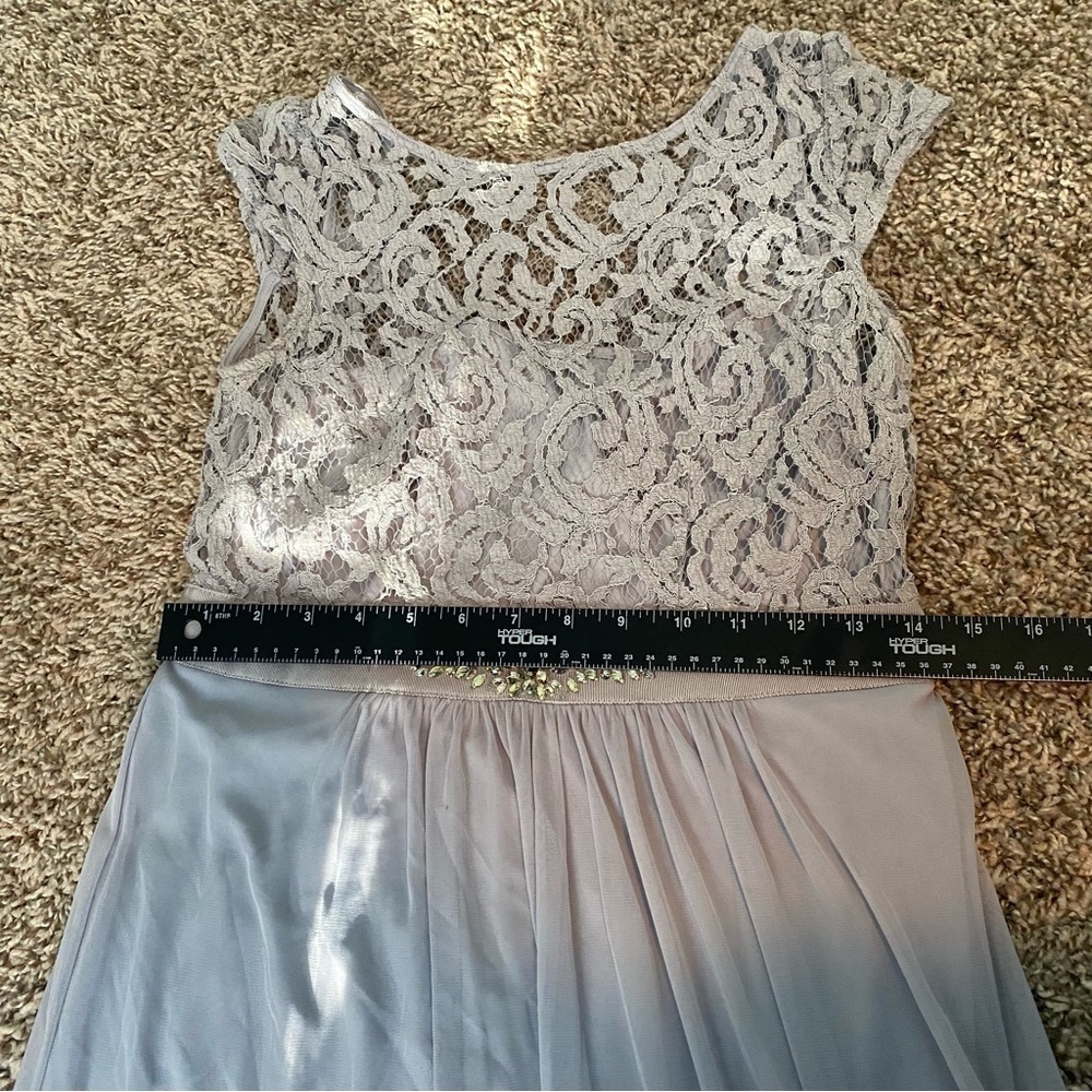 Adrianna Papell Lace Illusion Dress Gray / Silver Sz 6 Gown Beaded Waist Tulle - Picture 12 of 15